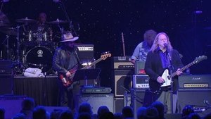 Lynyrd Skynyrd: One More For The Fans