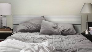 Yify Americans in Bed 2013