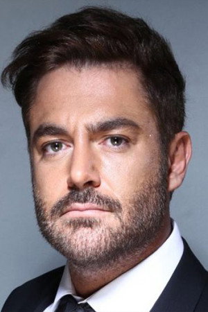 Mohammad Reza Golzar portrait