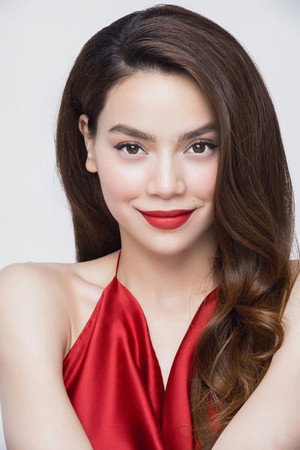 Hồ Ngọc Hà portrait