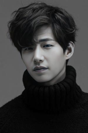 Foto retrato de Song Jae-rim