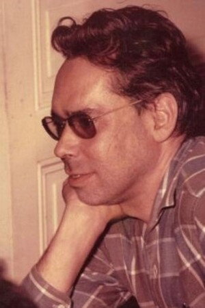Άδωνις Κύρου