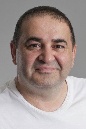 Şafak Sezer portrait