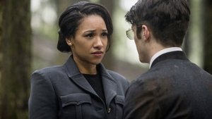 The Flash: Season 2 Episode 14 – Escape from Earth-2