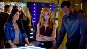 Shadowhunters: Stagione 3 x Episodio 1