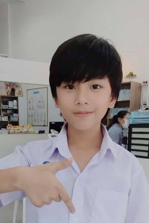 Parinphop Pahoul portrait