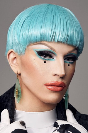 Aquaria portrait