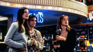 Empire Records movie still 44