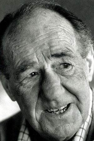 Michael Hordern photo