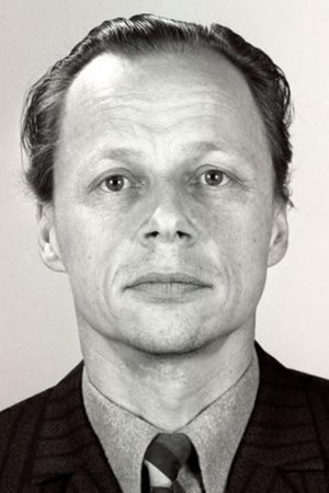 Foto retrato de Maunu Kurkvaara