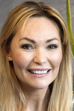 Mascha Vang portrait