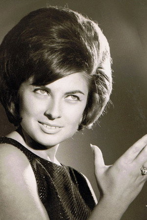 Madalena Iglésias portrait