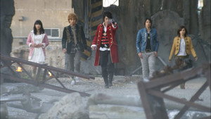 Super Sentai Series Kaizoku Sentai Gokaiger: The Space Pirates Appear