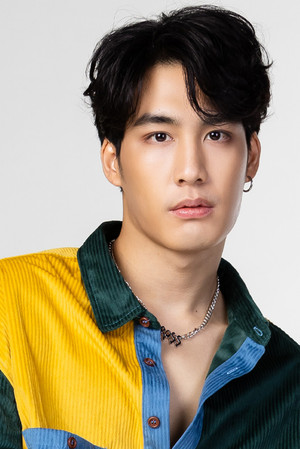 Phanuroj Chalermkijporntavee portrait