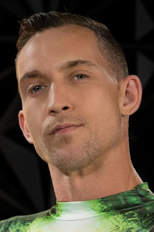 Ethan Sinns portrait