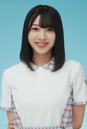 Suzuka Tomita portrait