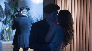 Famous in Love: 2×5