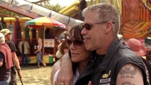 Sons of Anarchy: Season 1 Episode 3 – Fun Town