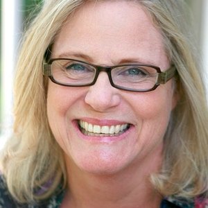Lori Ball image