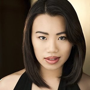 Vivian Full image