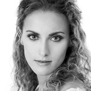 Olga Kalashnikova image