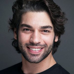 Şükrü Özyıldız - Discover the TV Shows and Movies They Starred In