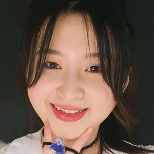 Zhu Rongrong - Discover the TV Shows and Movies They Starred In