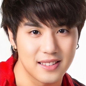 Nawat Phumphothingam - Discover the TV Shows and Movies They Starred In