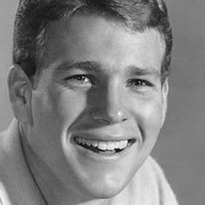 Ryan O'Neal - Discover the TV Shows and Movies They Starred In