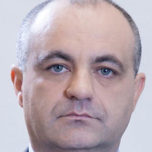 Tadeusz Piotr Łomnicki - Discover the TV Shows and Movies They Starred In