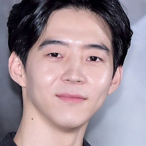 Park Yu-hwan - Discover the TV Shows and Movies They Starred In