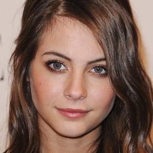 Willa Holland