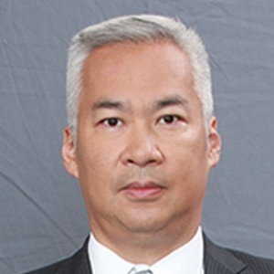 張本立