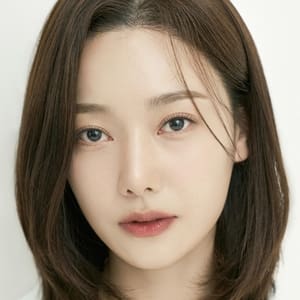 Jin So-yeon