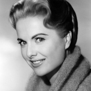 Martha Hyer