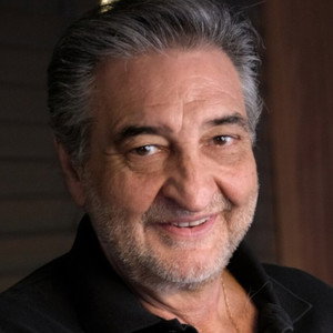 César Benítez