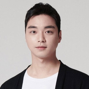 Kim Mo-beom
