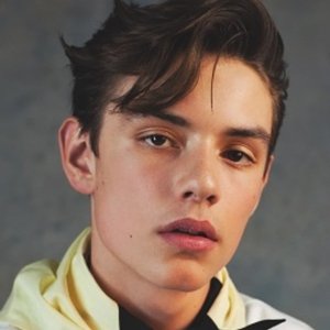 Louis Partridge's profile Louis Partridge's profile