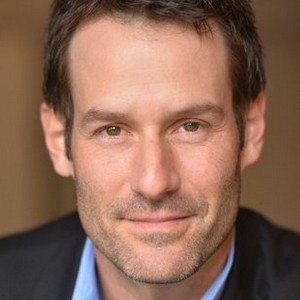Ian Kahn