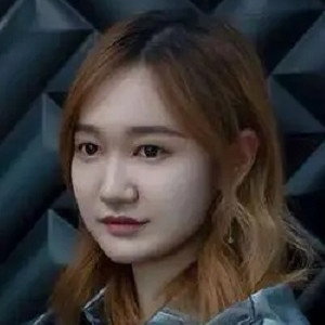 杨夏
