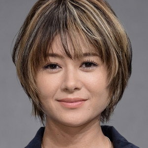 真木よう子