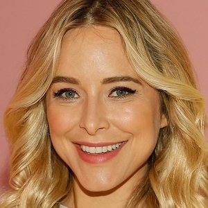 Jenny Mollen's profile Jenny Mollen's profile