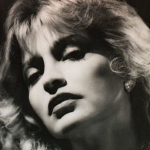 Lois Hamilton's profile Lois Hamilton