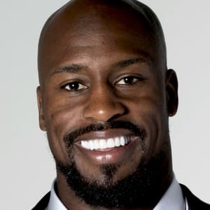 Vernon Davis