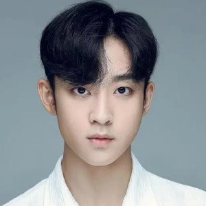 吴昊