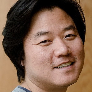 罗暎锡
