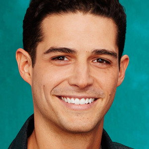 Wells Adams