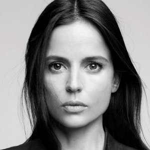 Elena Anaya's profile Elena Anaya