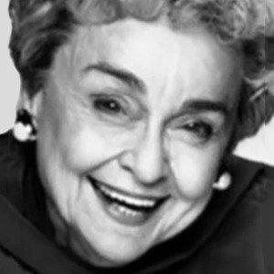 Lucina Paquet