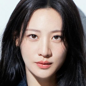 Claudia Kim